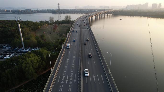 野芷湖大桥珞狮南路