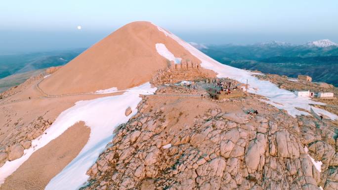 日出时的Nemrut山-Nemrut Dağı4K无人机视频