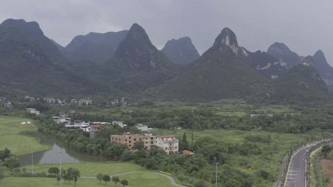 航拍广西桂林城市山水喀斯特风光视频