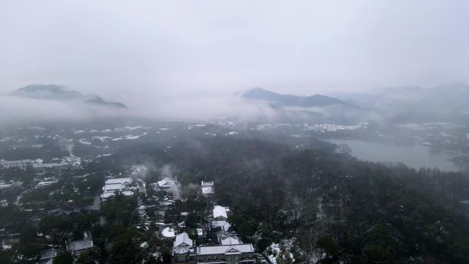 航拍雪中杭州西湖-茅家埠