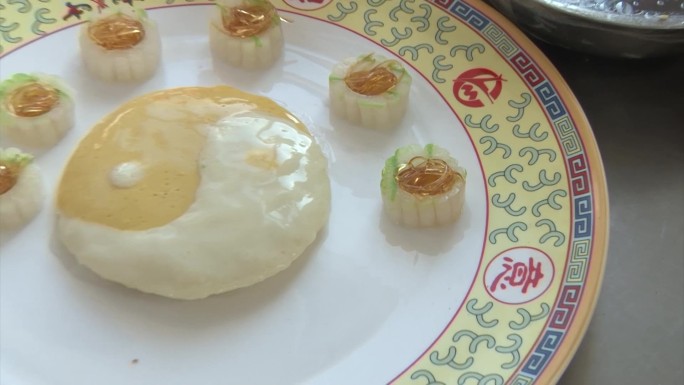 鱼翅摆盘宴会布菜食材烹饪美食饭店酒店后厨