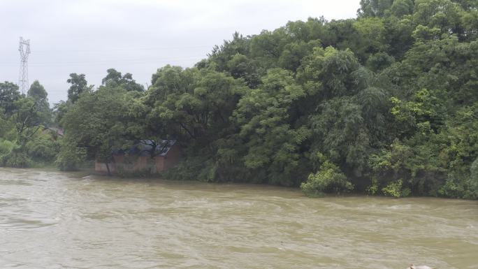 航拍河流涨大水 洪水 水灾 自然灾害