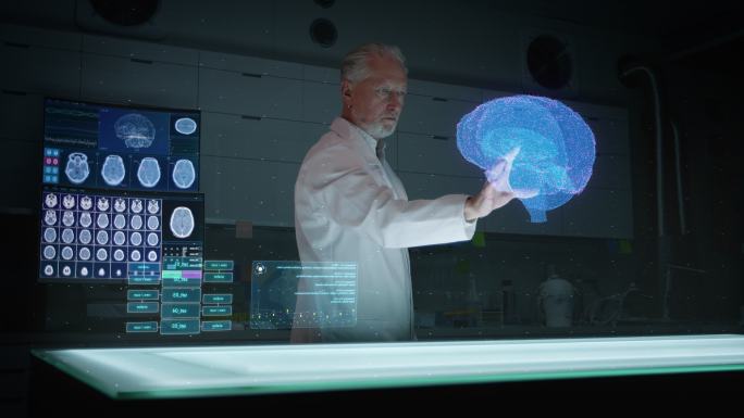 拥有成熟科学家的未来实验室。全息三维大脑模型。扫描虚拟患者是否受伤。