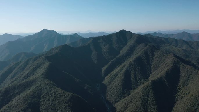 航拍大山