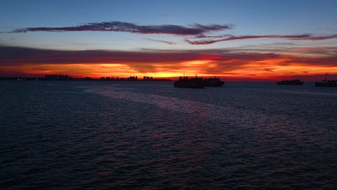 海面 夕阳 轮船