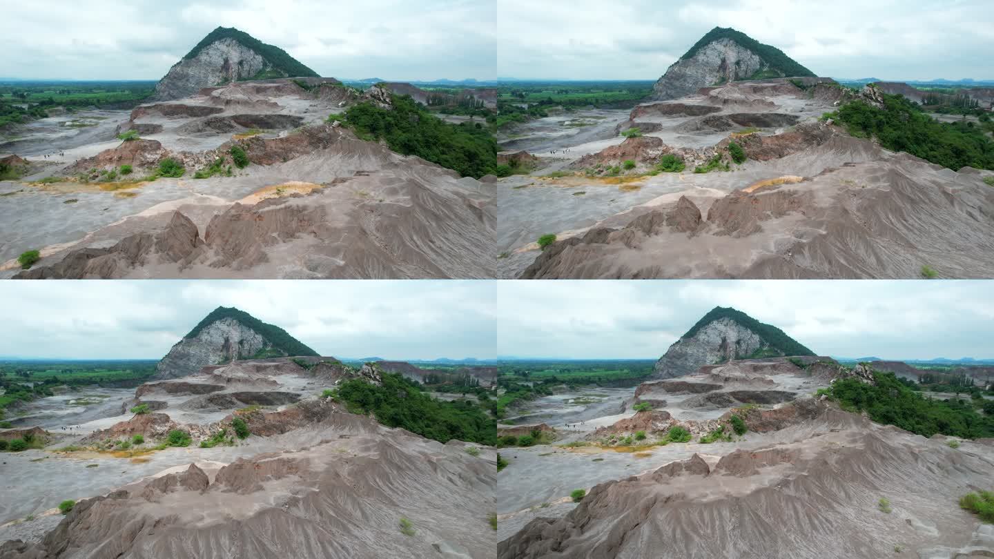 泰国Ratchaburi省大峡谷鸟瞰图，该地是一块废弃的矿山山石。泰国大峡谷。