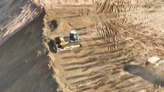 推土机 填土 推土 矿山 土方回填