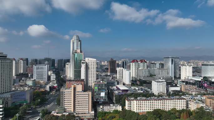 昆明市中心建筑群蓝天白云航拍