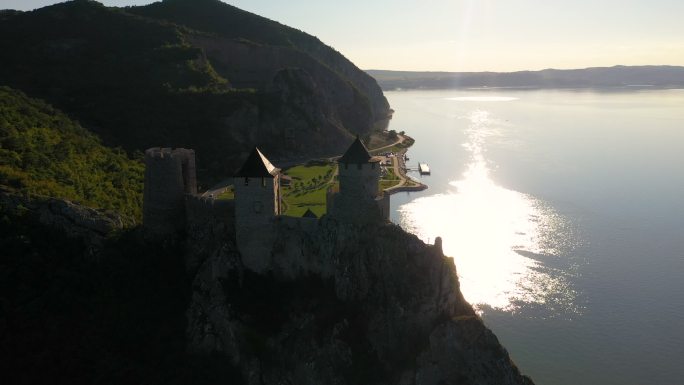 古城镇Golubac