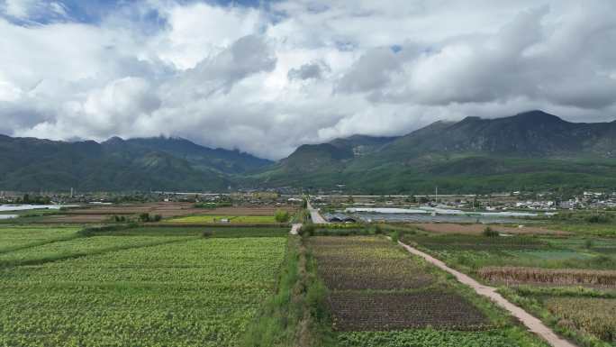 云南大理喜洲古城苍山洱海航拍