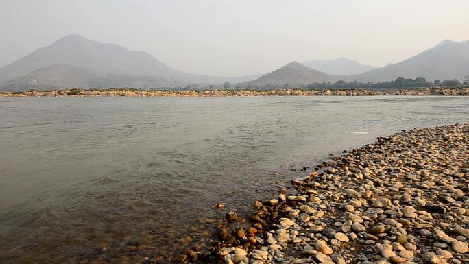 湄公河岩石河流湄公河