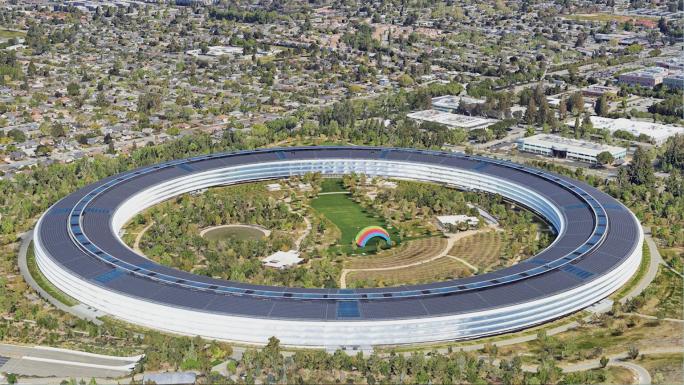 Apple Park苹果飞船总部大楼