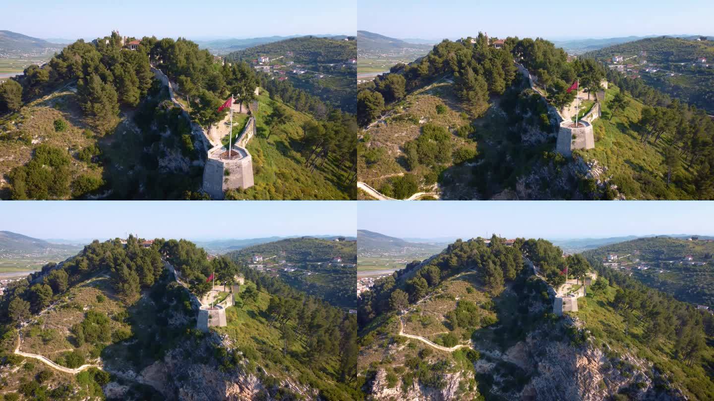 从上方看Berat城堡