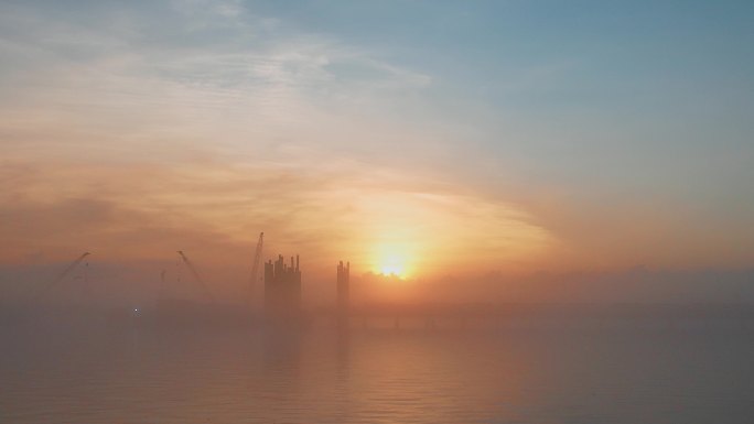 凌晨中山马鞍岛深中大桥航拍日出平流雾