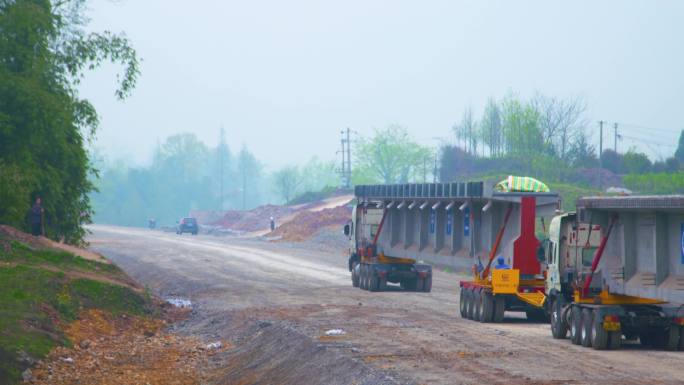 汽车运输 工程建设 建材运输 车辆行驶