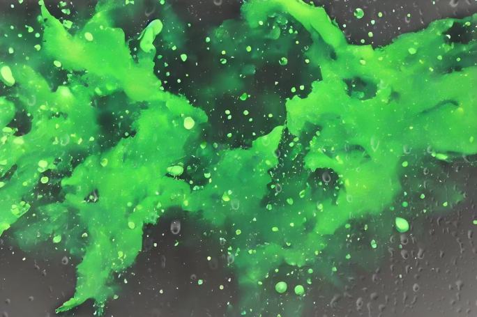 绿色腐蚀液体