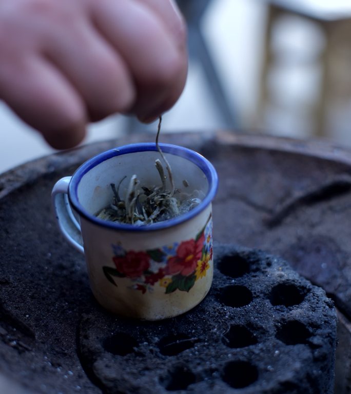 甘肃西北煮茶罐罐茶