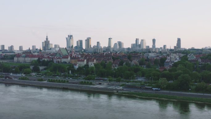 华沙-无人机俯视图
