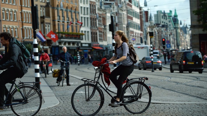 骑行文化 阿姆斯特丹街头自行车