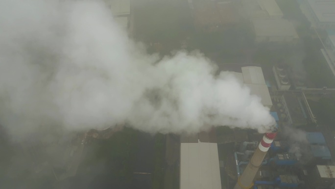 工业废气污染企业污染烟囱废气排放