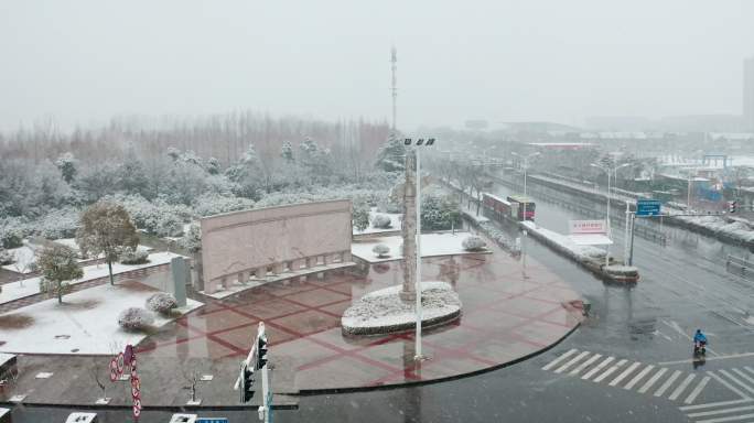 淮安大学城航拍下雪