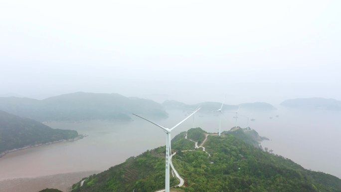 台州玉环大麦屿 风力发电风车 实拍视频