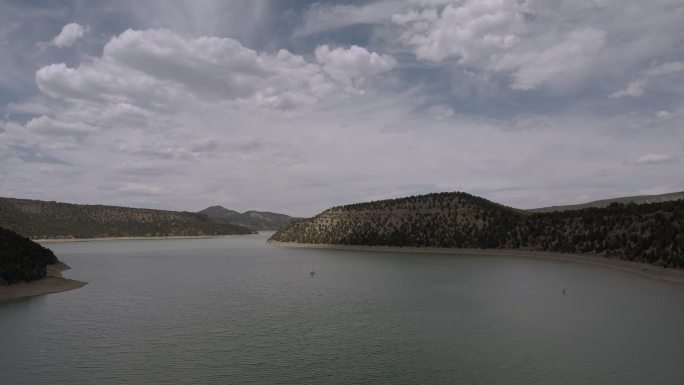 Horizon Over Water Ridgeway Colorado Majestic大型水环境