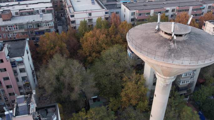 老旧小区空镜 水塔