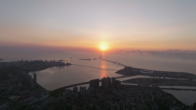 大湾区珠海澳门港珠澳大桥日出航拍