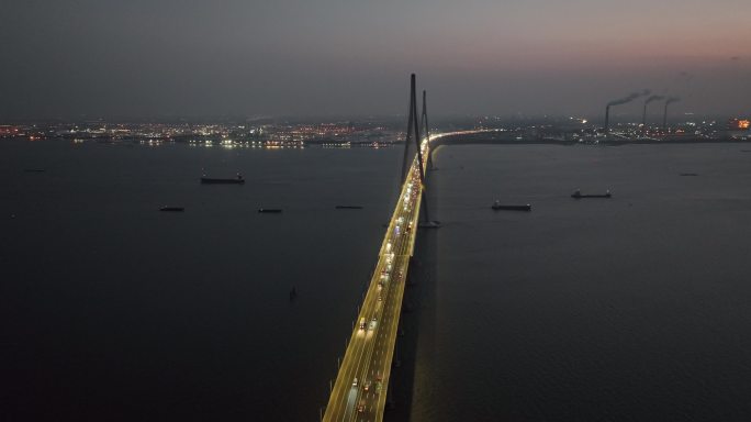 C4K航拍苏通大桥夜景长江大桥 苏州常熟