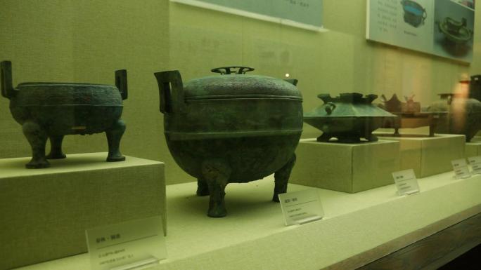 历史文物博物馆古代青铜器酒具展览