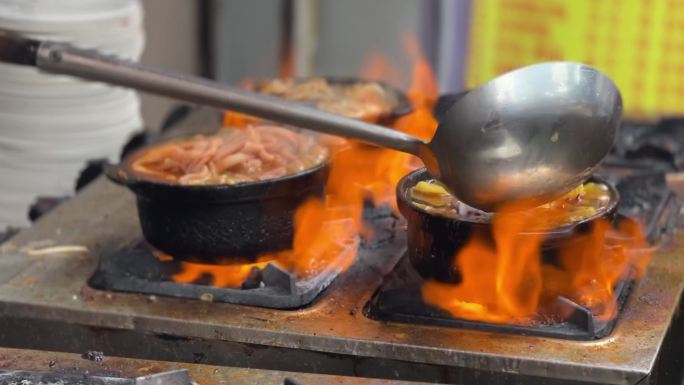 街头美食城市烟火气市井生活冒菜砂锅煲仔饭