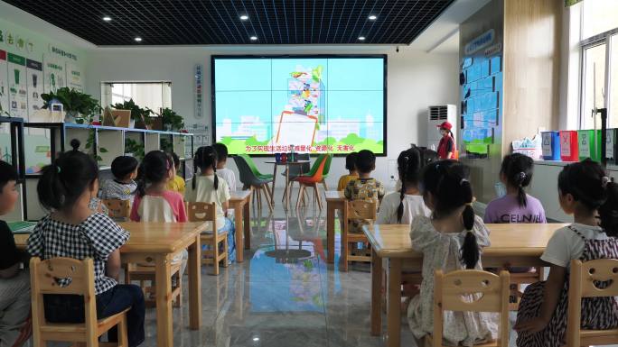 4K幼儿园垃圾分类宣传教育