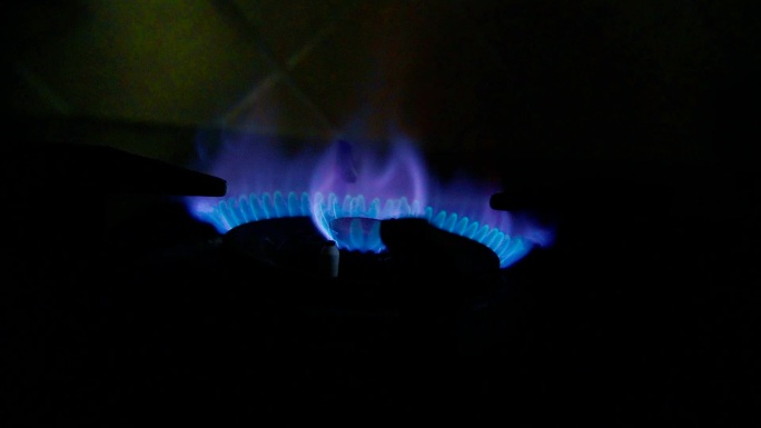 燃气灶，燃气，蓝色火焰，点火