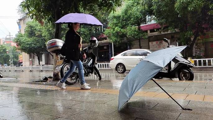 雨天雨伞行人斑马线走路的行人雨滴 雨点
