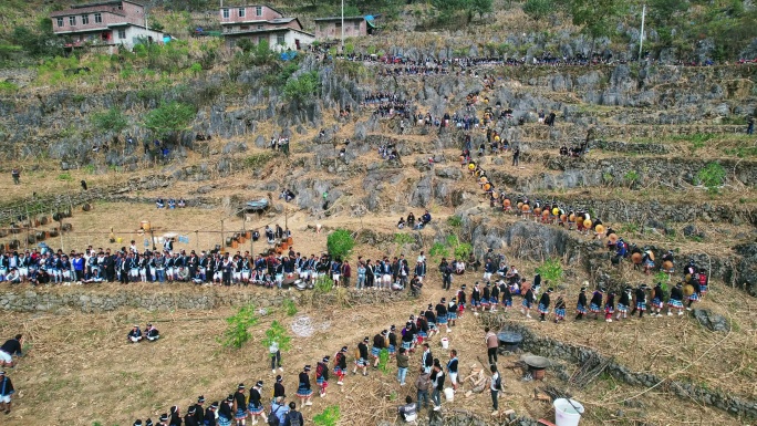 少数民族白裤瑶丧葬祭祀活动