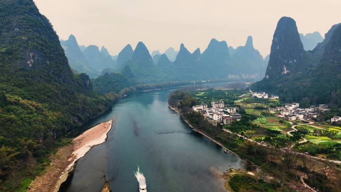 中国桂林山水景观著名景点青山绿水影视风光