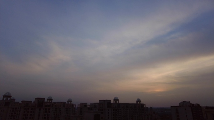 城市阴天落日晚霞夜幕降临傍晚暮色苍茫夕阳