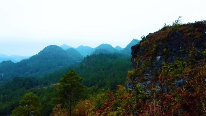 航拍山峰峰峦叠嶂航拍中国生态保护绿色森林
