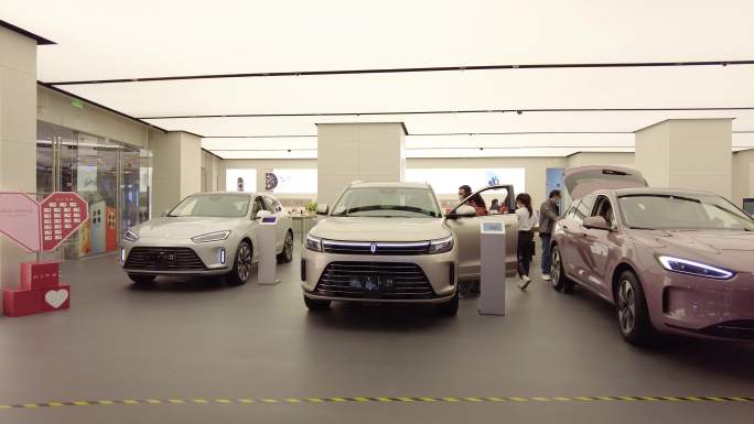 新能源汽车展示厅实拍
