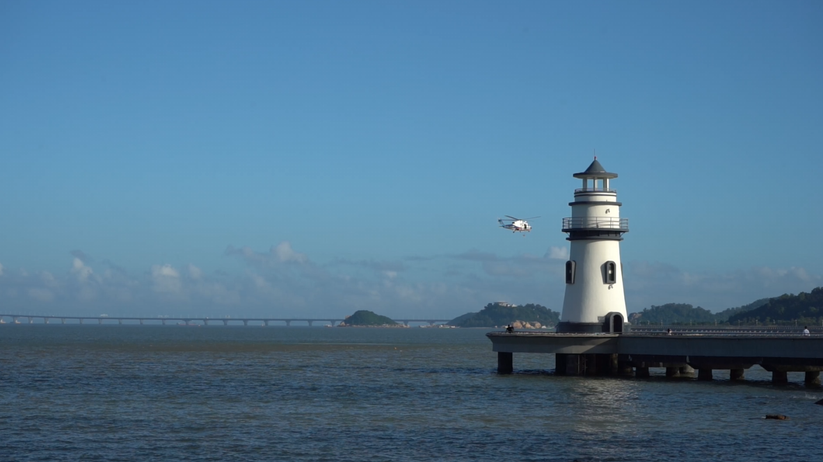 实拍珠海海岸风光，灯塔，浪花，海岸，日落