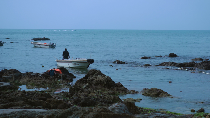 海边快艇出海