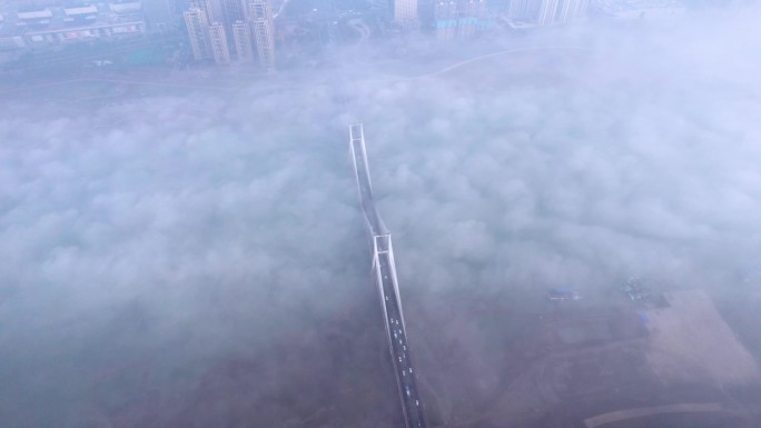安徽省蚌埠市淮河解放桥平流雾航拍4k