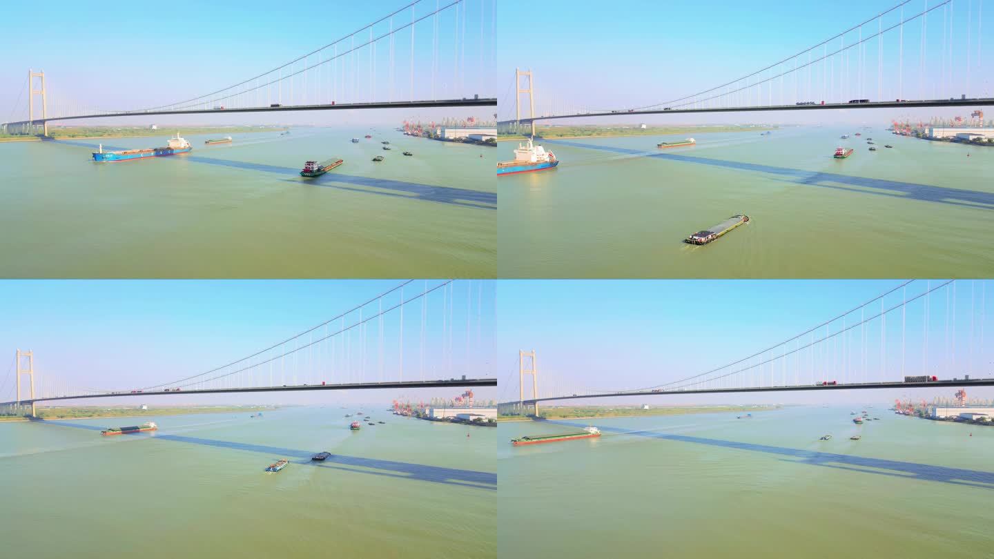 长江大桥下运输货船
