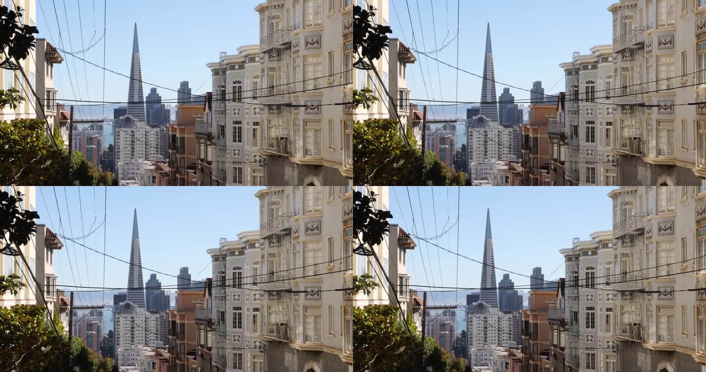 旧金山诺布希尔住宅楼顶层和电缆