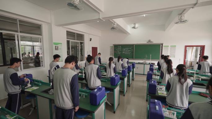 化学实验教室