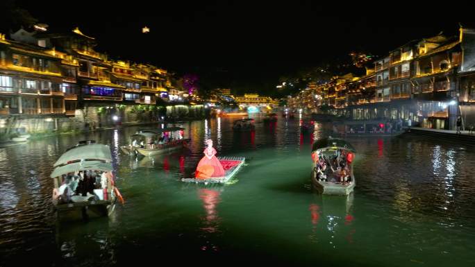 4K湘西风凤凰古城夜景航拍