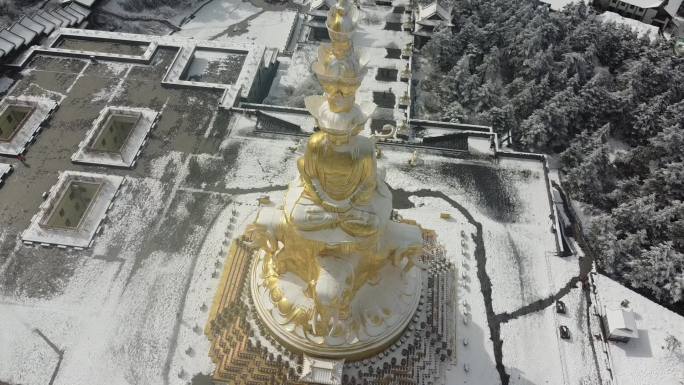 四川佛教名山峨眉山金顶大佛航拍，云海雪景