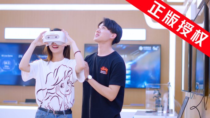 年轻人逛手机 VR体验 3D体验