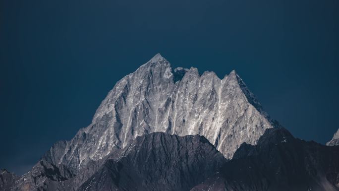 川西雅拉雪山延时